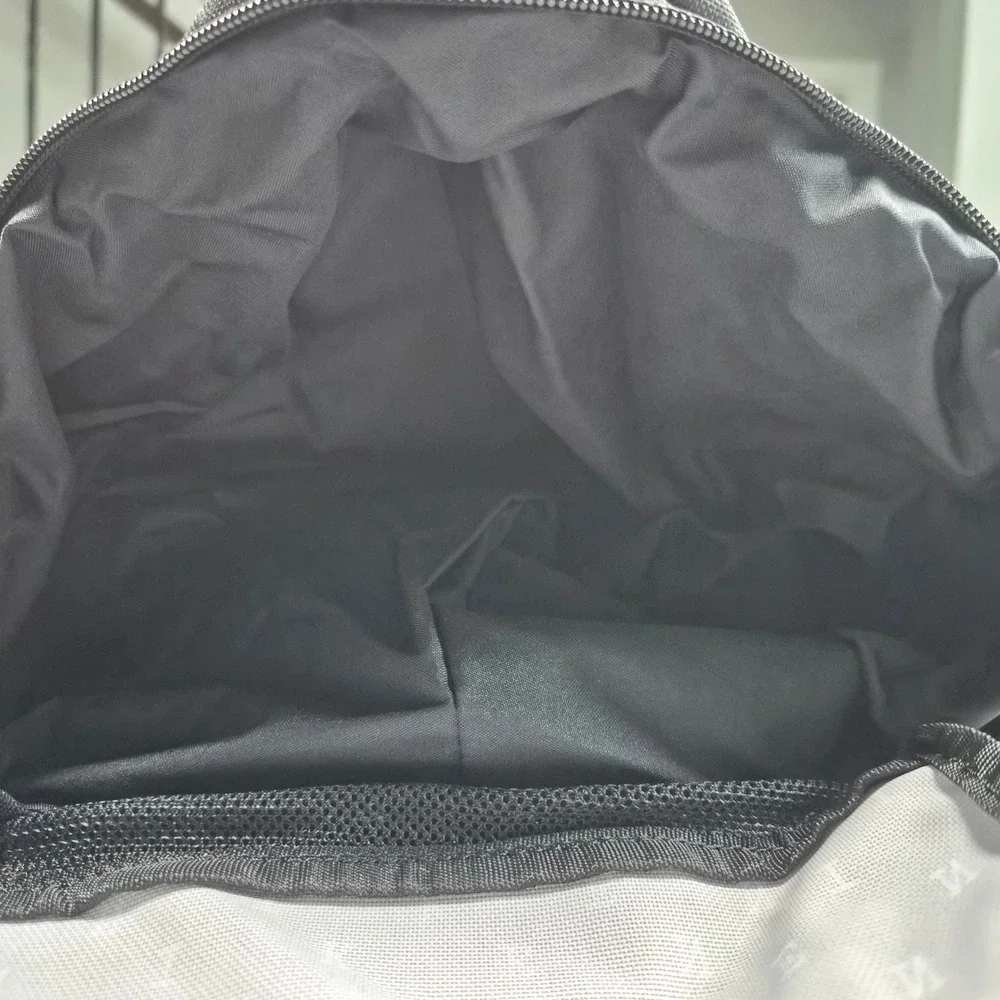 Nike Radiate Club 25L Training Duffel Bag Black White BA6408-010 New